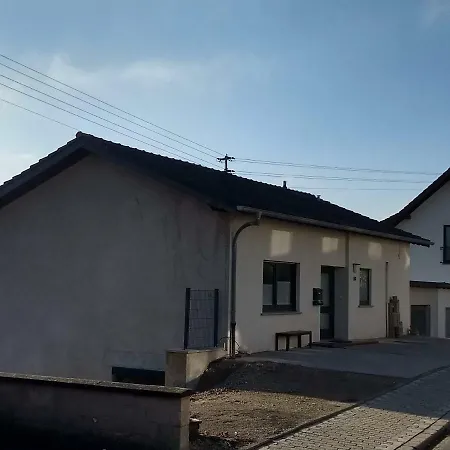 Ferienhaus Fraeulein Frenz Bollendorf Buitenkant foto